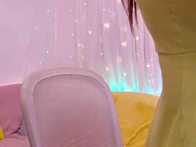 Miss_Milka webcam