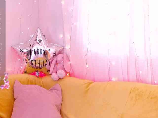 Miss_Milka webcam