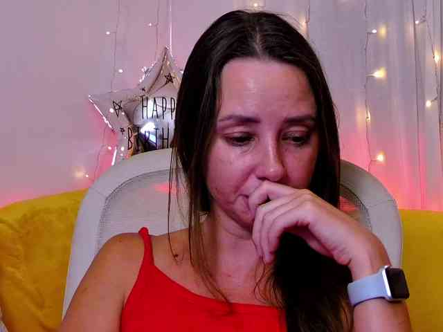 Miss_Milka webcam