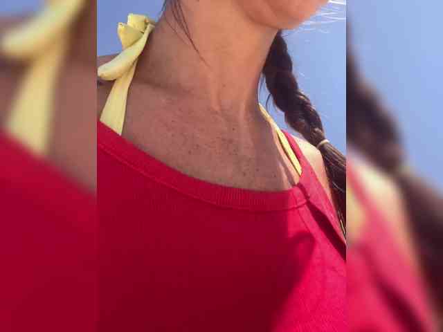 Miss_Milka webcam