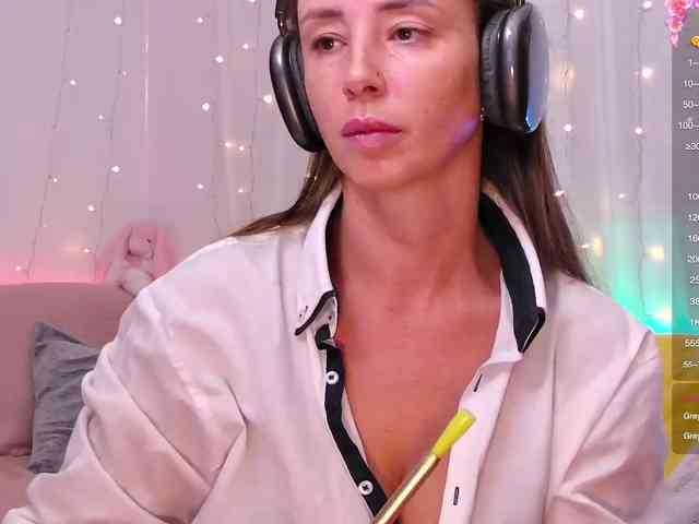 Miss_Milka webcam