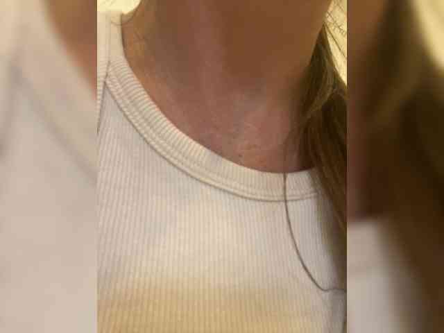 Miss_Milka webcam