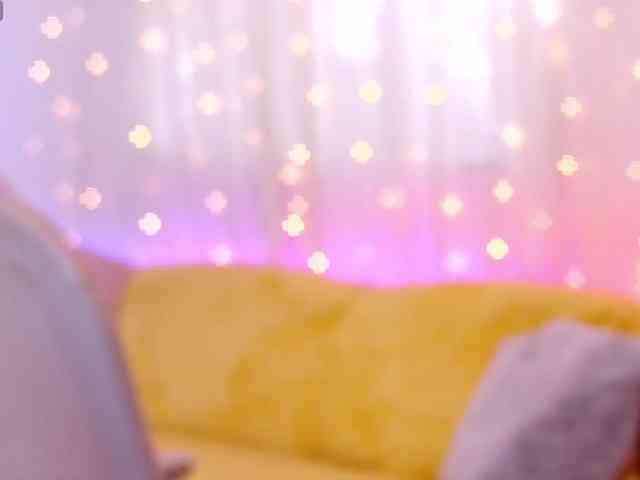 Miss_Milka webcam