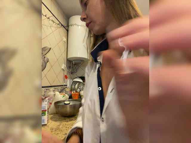 Miss_Milka webcam