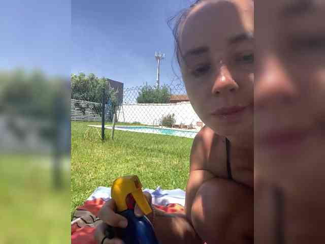 Miss_Milka webcam
