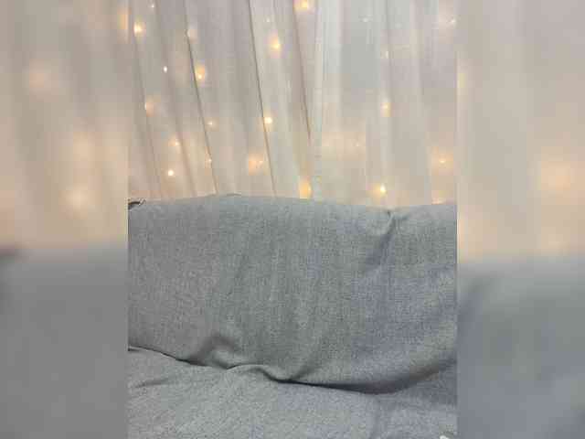 Miss_Milka webcam