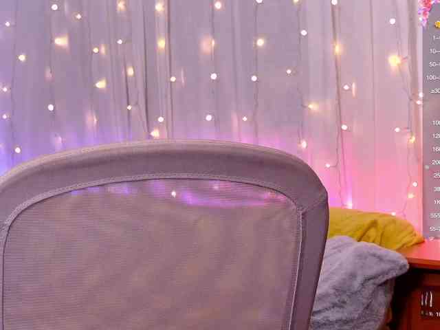 Miss_Milka webcam