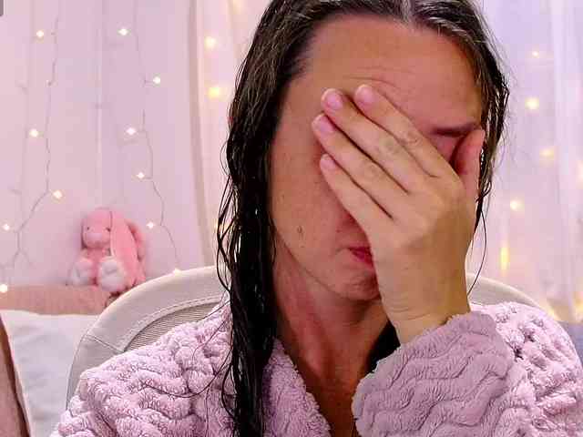 Miss_Milka webcam