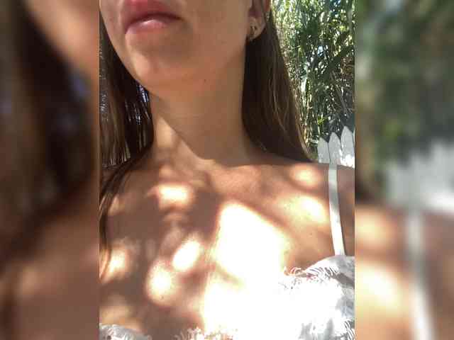 Miss_Milka webcam