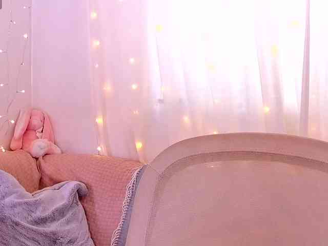 Miss_Milka webcam