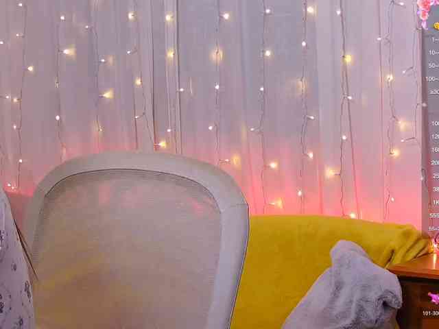 Miss_Milka webcam