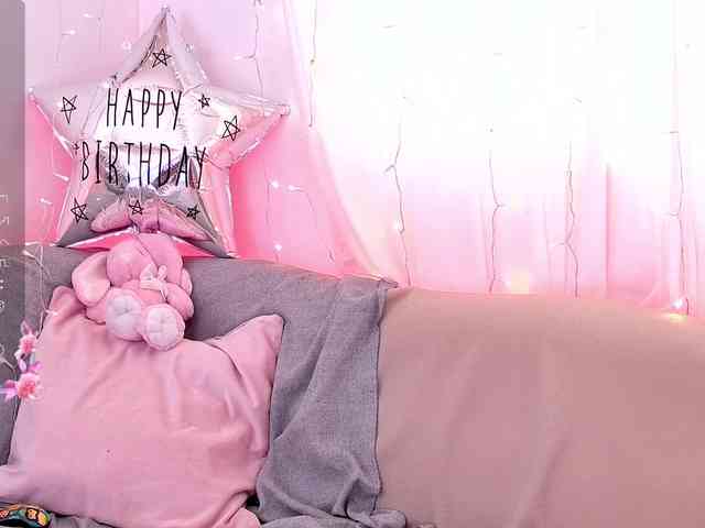 Miss_Milka webcam