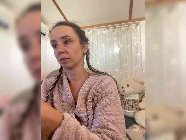 Miss_Milka webcam