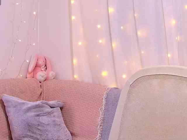Miss_Milka webcam