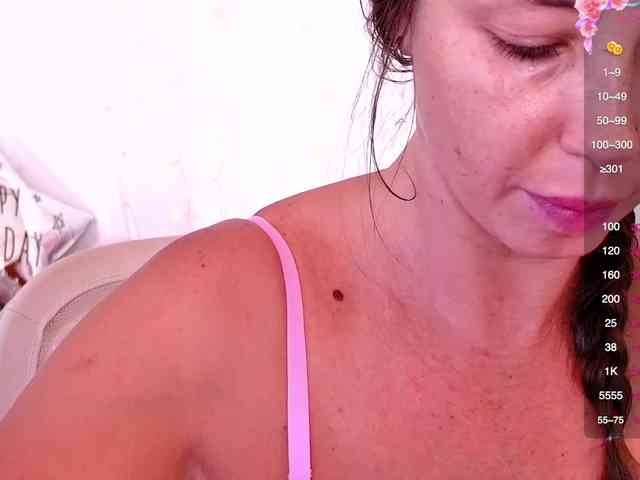 Miss_Milka webcam