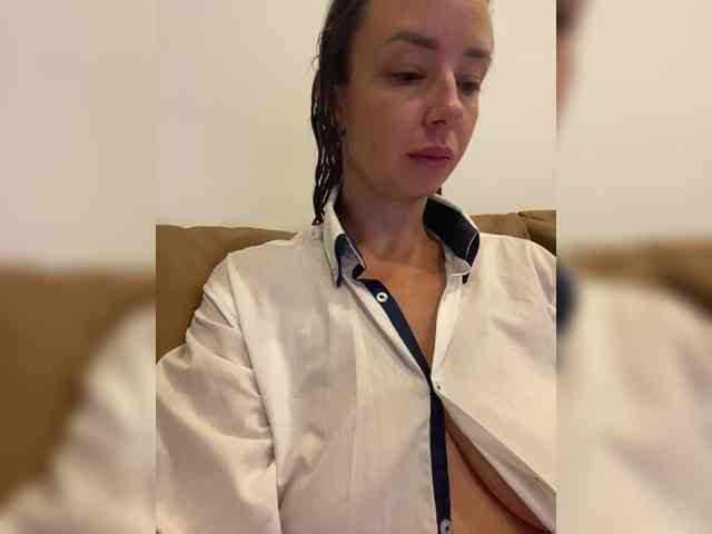 Miss_Milka webcam