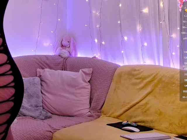 Miss_Milka webcam