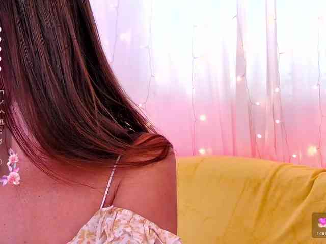 Miss_Milka webcam