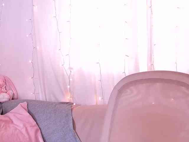 Miss_Milka webcam