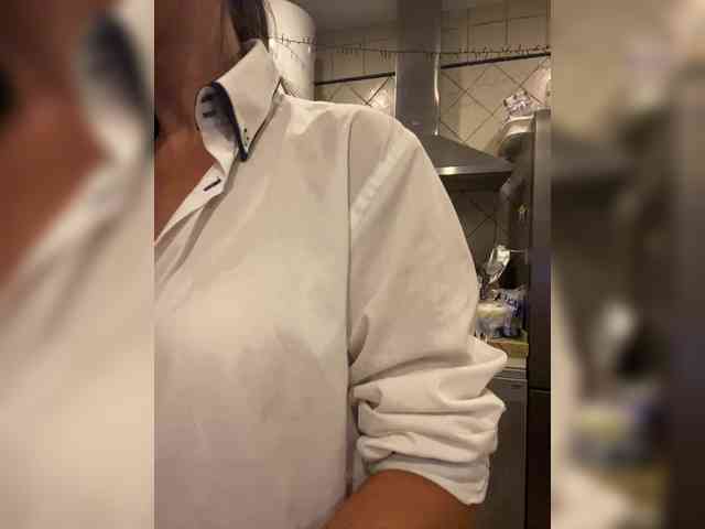 Miss_Milka webcam
