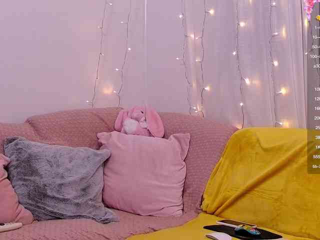 Miss_Milka webcam