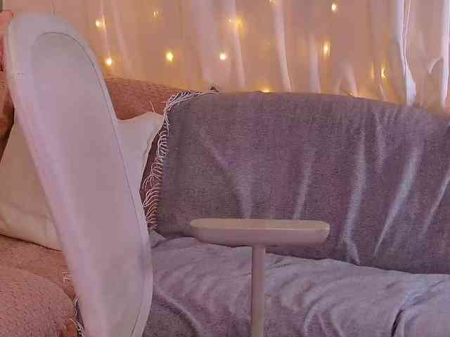 Miss_Milka webcam