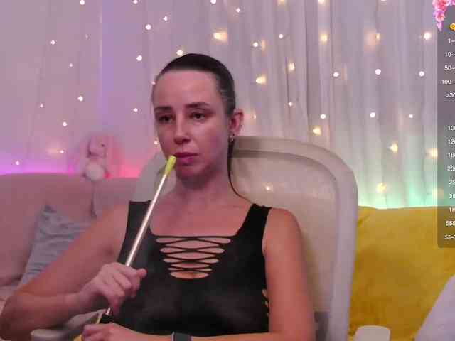 Miss_Milka webcam