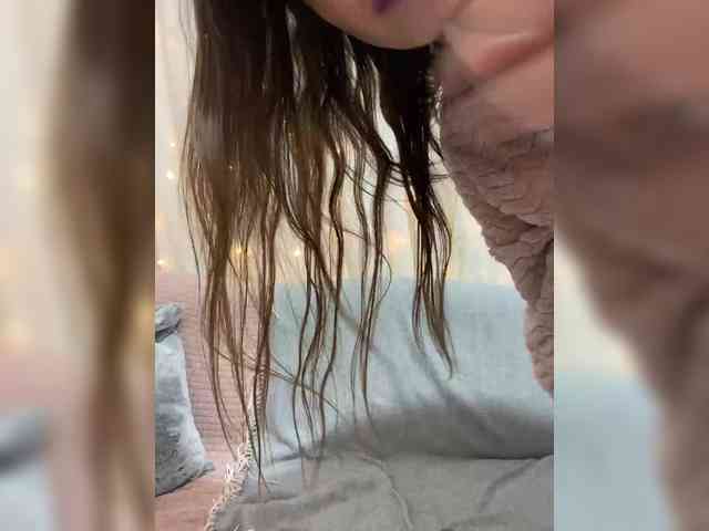 Miss_Milka webcam