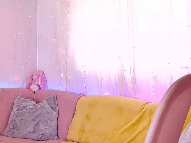 Miss_Milka webcam