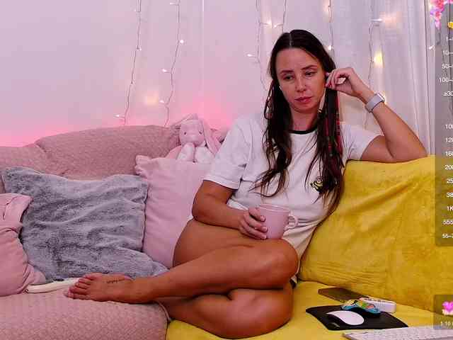 Miss_Milka webcam
