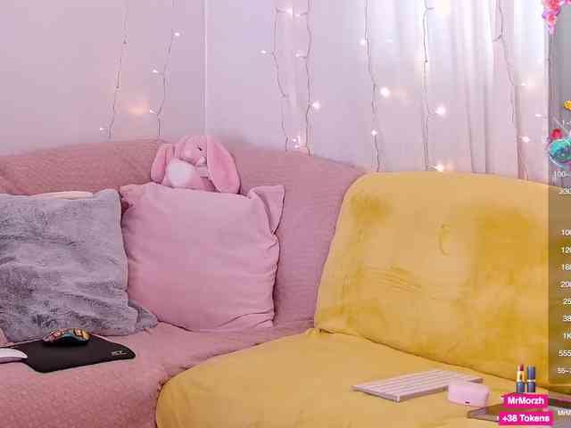Miss_Milka webcam