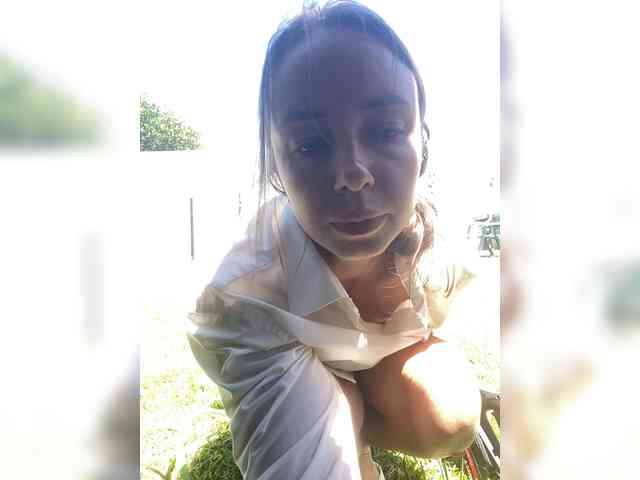 Miss_Milka webcam