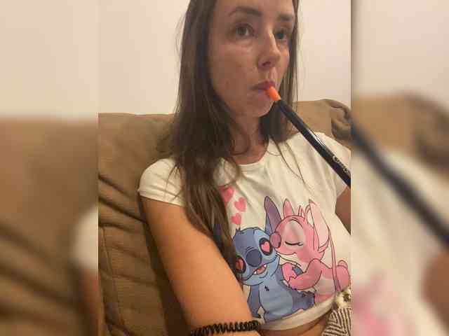 Miss_Milka webcam
