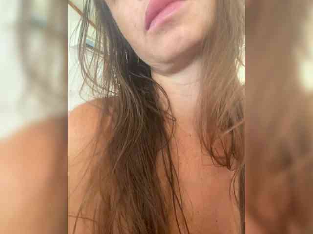 Miss_Milka webcam