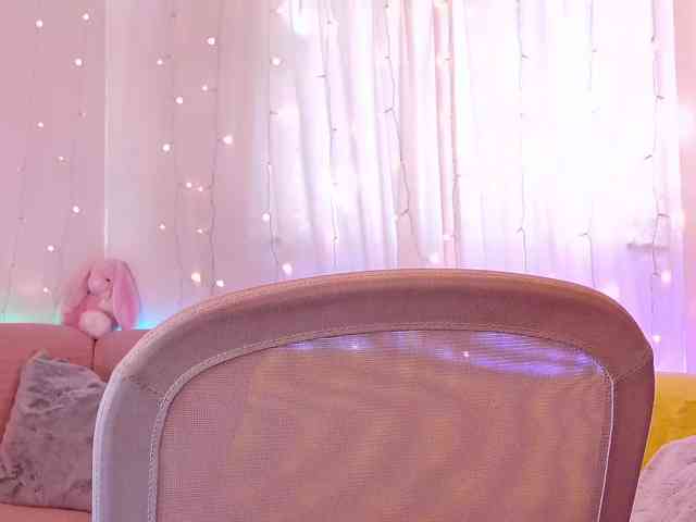 Miss_Milka webcam