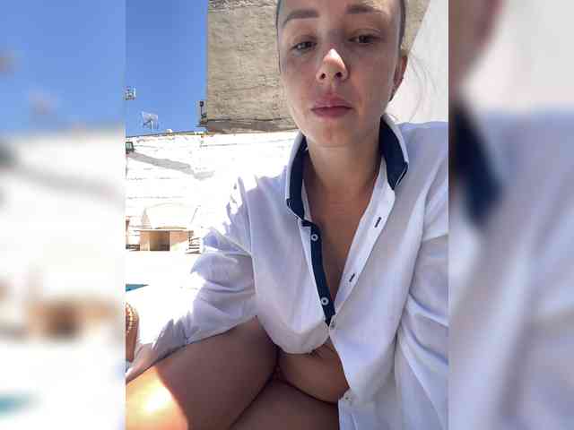 Miss_Milka webcam
