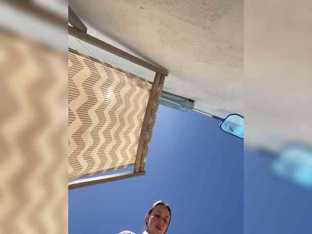 Miss_Milka webcam