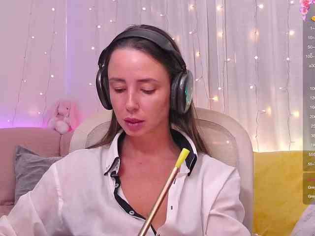 Miss_Milka webcam