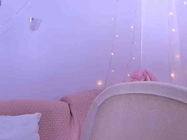 Miss_Milka webcam
