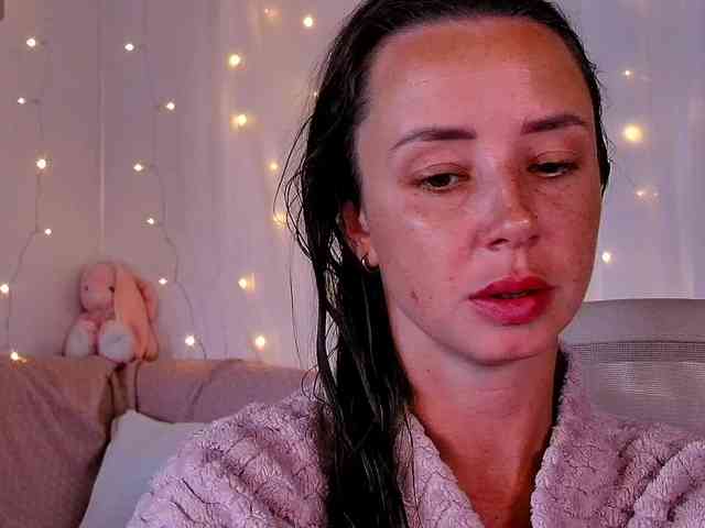 Miss_Milka webcam