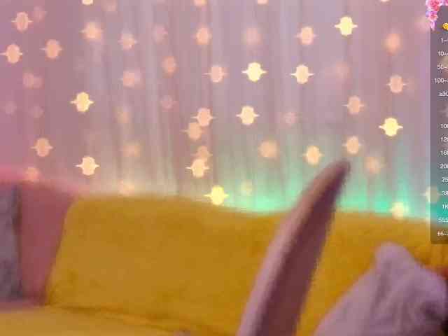 Miss_Milka webcam