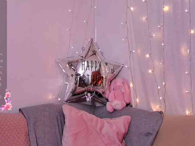 Miss_Milka webcam