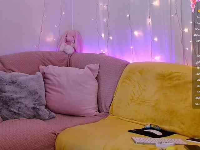 Miss_Milka webcam