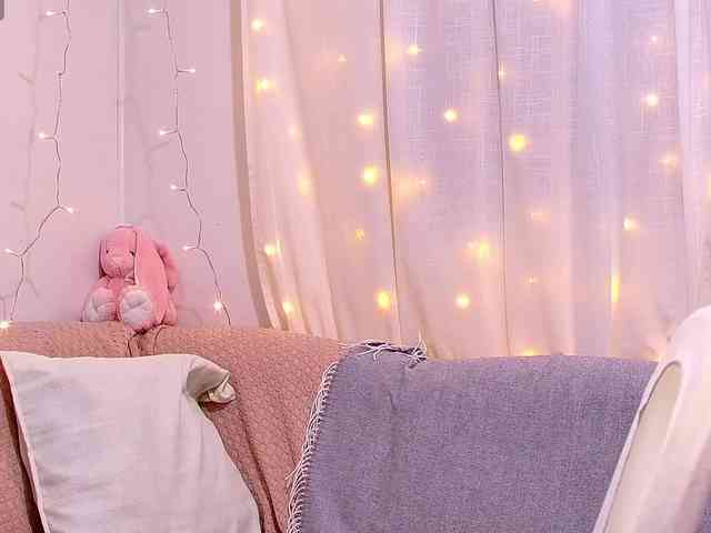 Miss_Milka webcam