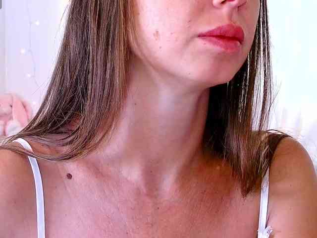 Miss_Milka webcam