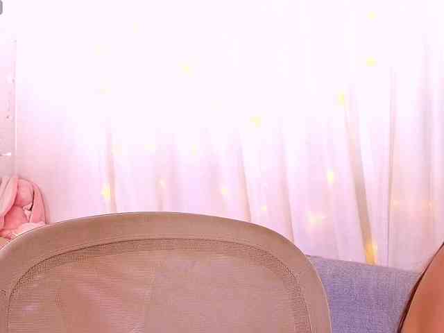 Miss_Milka webcam