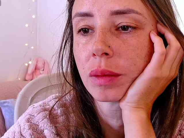 Miss_Milka webcam