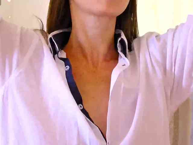Miss_Milka webcam