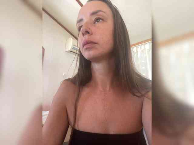 Miss_Milka webcam