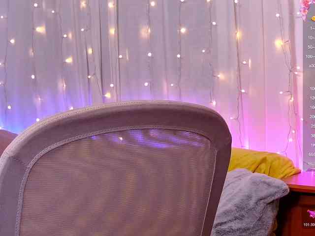 Miss_Milka webcam